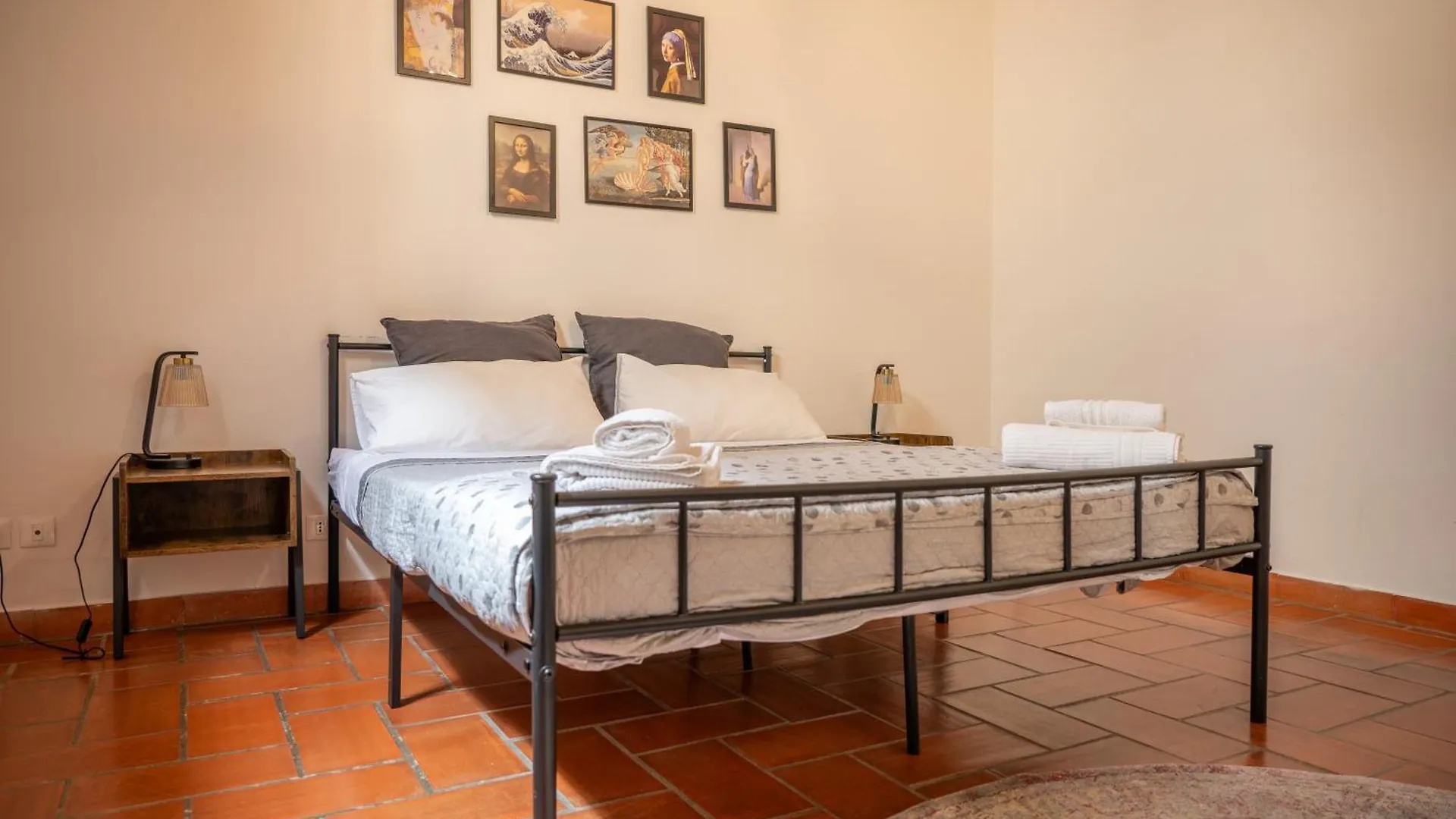 Classic Florentine Flat With Garden Floransa İtalya